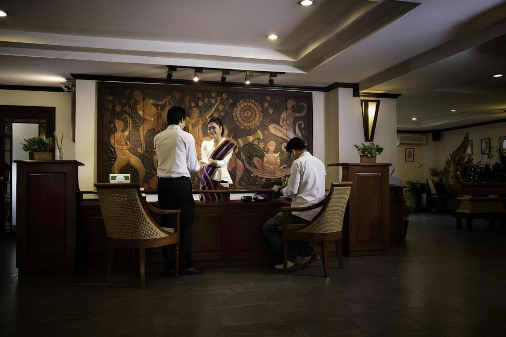 Lao Orchid Hotel Виентиане Екстериор снимка