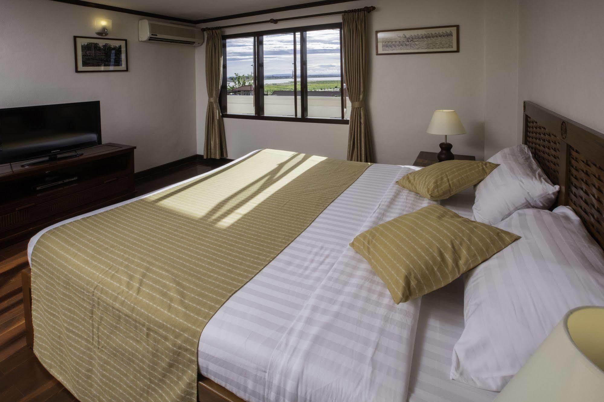 Lao Orchid Hotel Виентиане Екстериор снимка